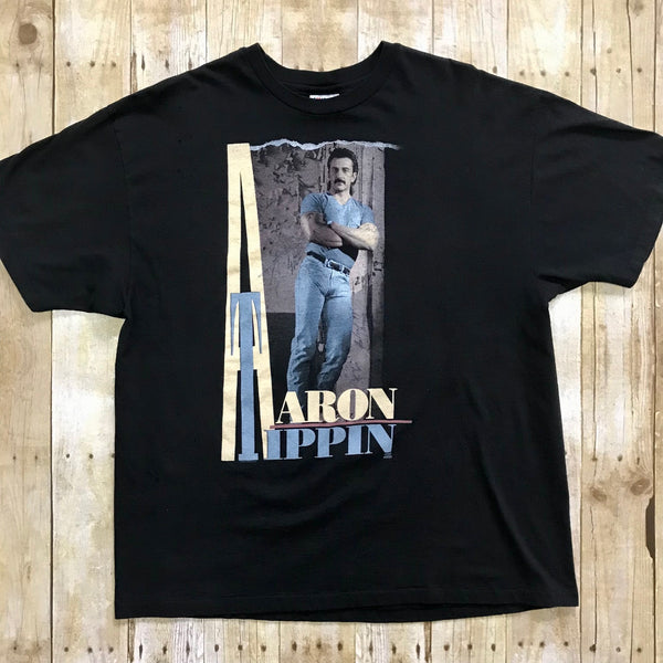 1992 Aaron Tippin Autographed Tee Size: XXL